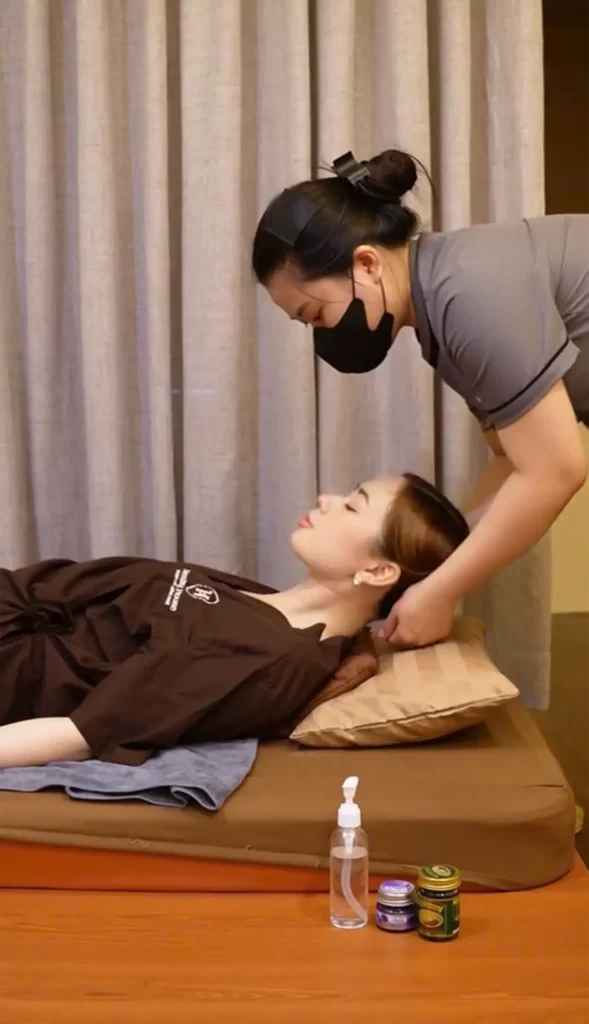 Massage Trị Liệu – Liệu Pháp Chữa Lành Từ Bên Trong tại Healing House
